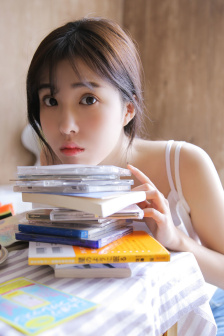 男女亲吻戏短片免费看